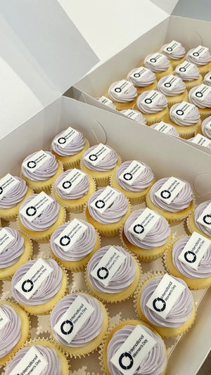 International Women’s Day Cupcakes